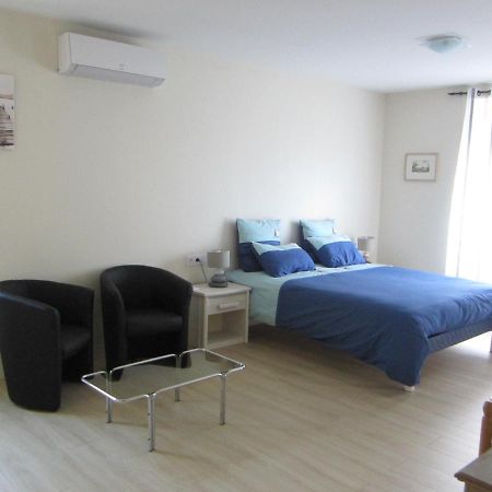 Bed and Breakfast Les Cagouilles Virson Экстерьер фото